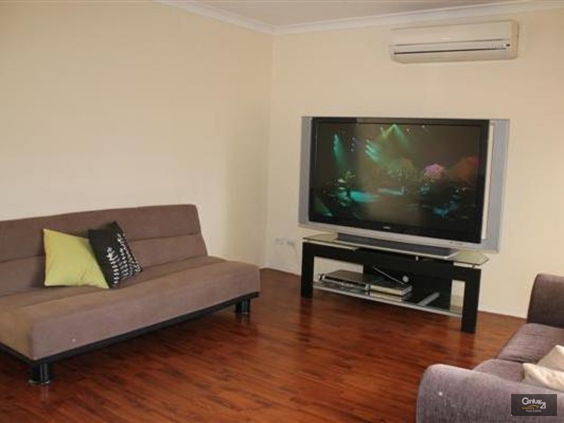 17 Hyland Cresent, Clarkson WA 6030