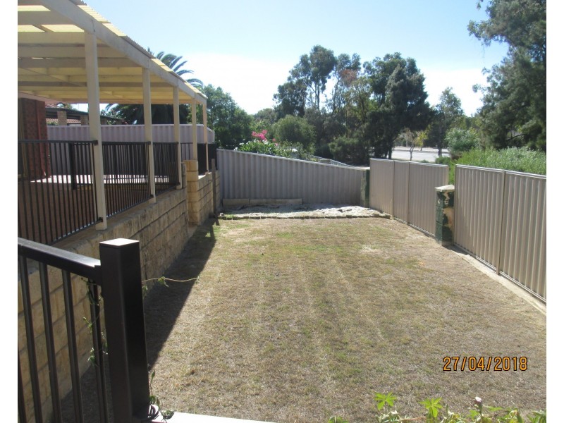 27 Danaher Mews, Clarkson WA 6030