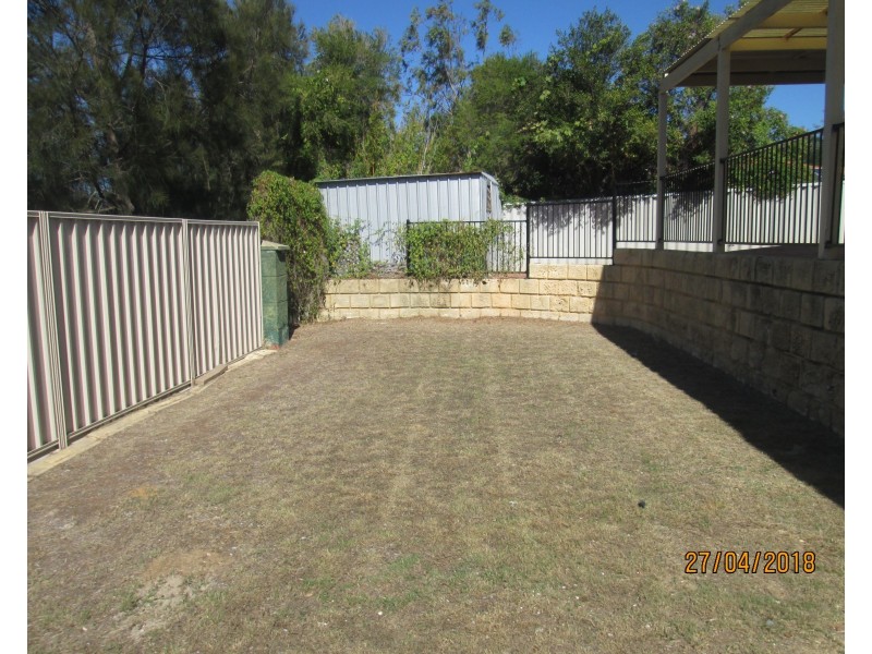 27 Danaher Mews, Clarkson WA 6030