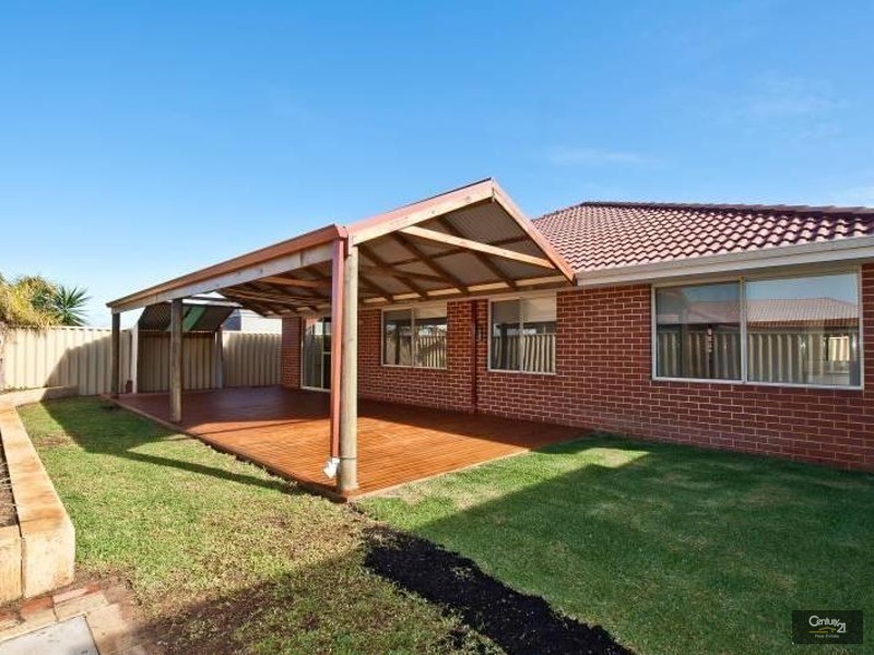 28 Landbeach Blvd, Butler WA 6036