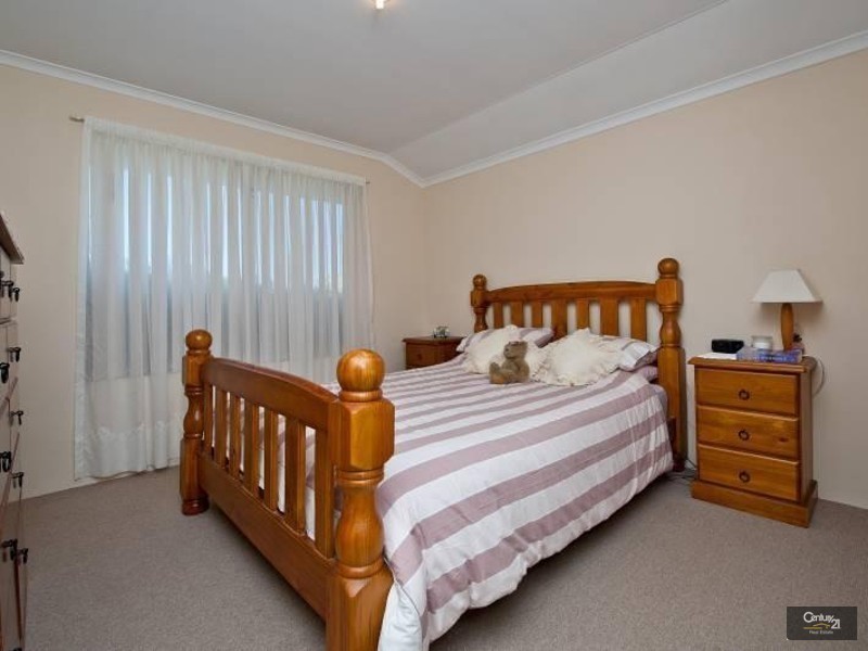 28 Grand Paradiso Parade, Merriwa WA 6030