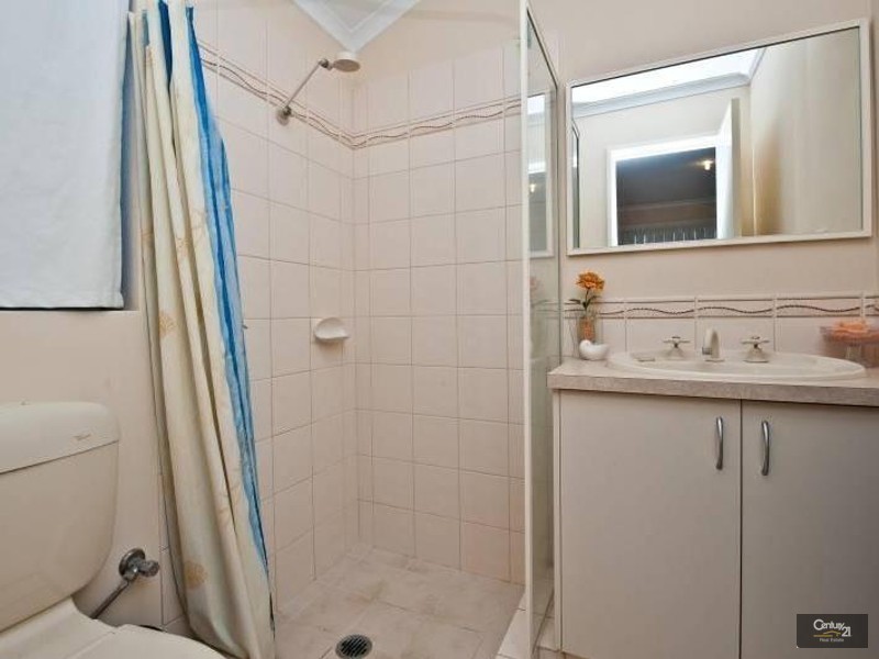 28 Grand Paradiso Parade, Merriwa WA 6030