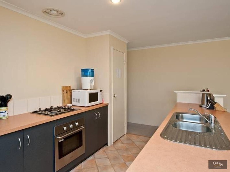 28 Grand Paradiso Parade, Merriwa WA 6030