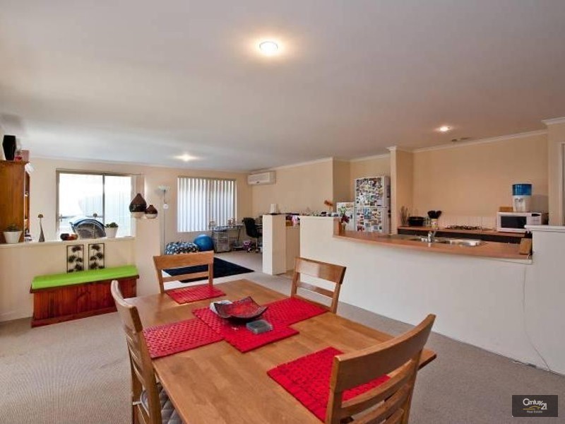 28 Grand Paradiso Parade, Merriwa WA 6030