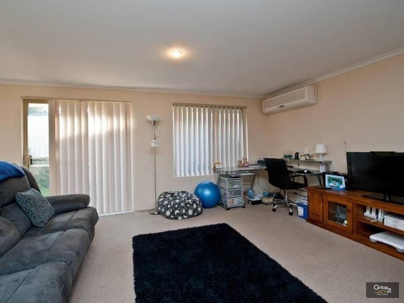 28 Grand Paradiso Parade, Merriwa WA 6030