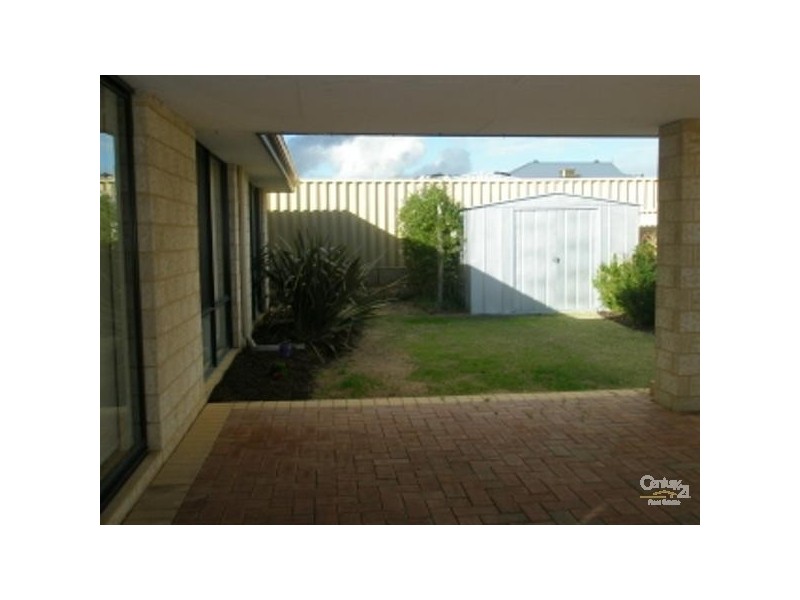 12 Bramshott Approach, Butler WA 6036