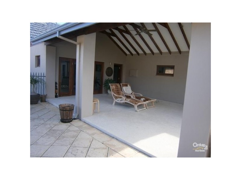 295 Hancock Street, Doubleview WA 6018