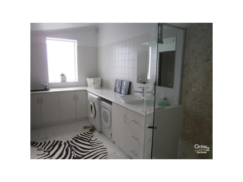 295 Hancock Street, Doubleview WA 6018