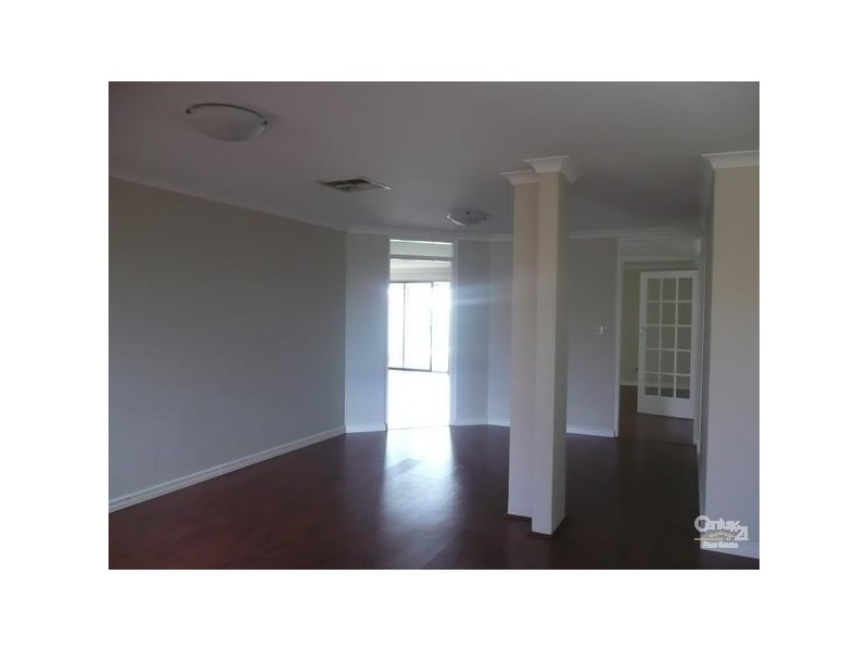 5 Adelong Circuit, Merriwa WA 6030