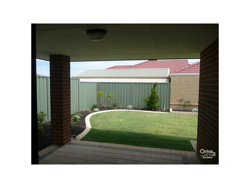 5 Adelong Circuit, Merriwa WA 6030