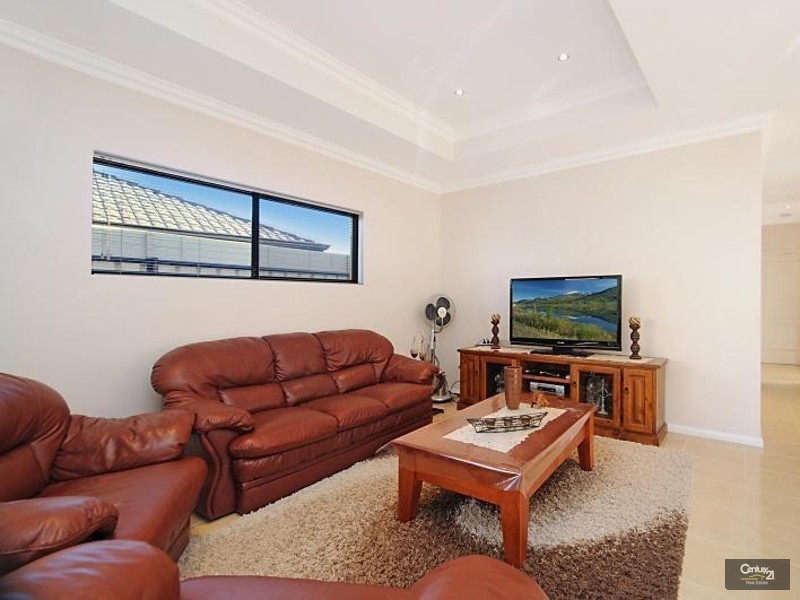 11A La Mirada Avenue, Clarkson WA 6030