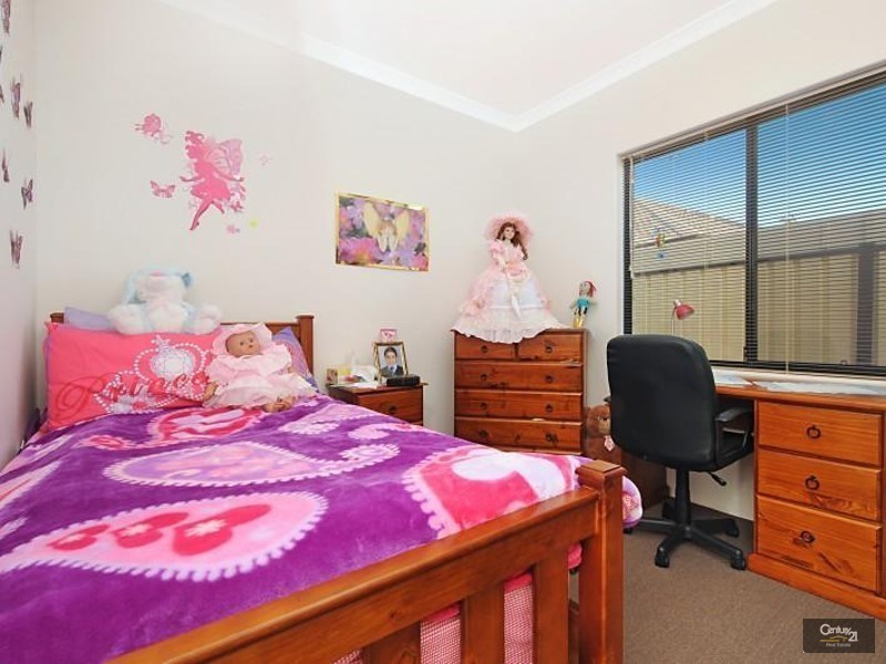 11A La Mirada Avenue, Clarkson WA 6030