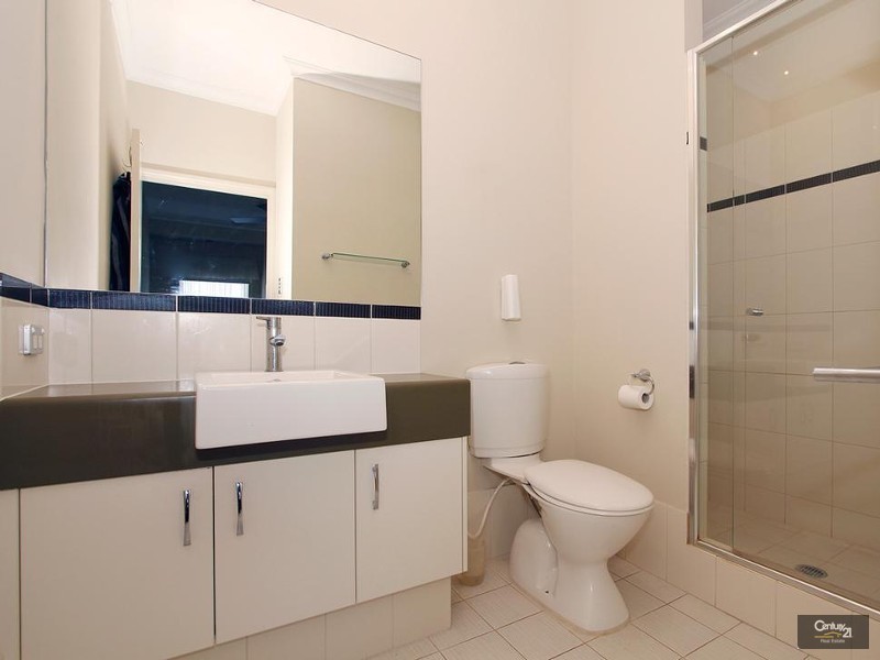 8D Marchwood Blvd, Butler WA 6036