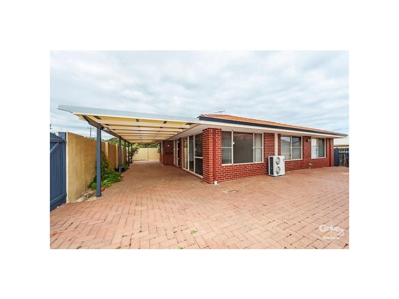 19 FOWEY LOOP, Mindarie WA 6030