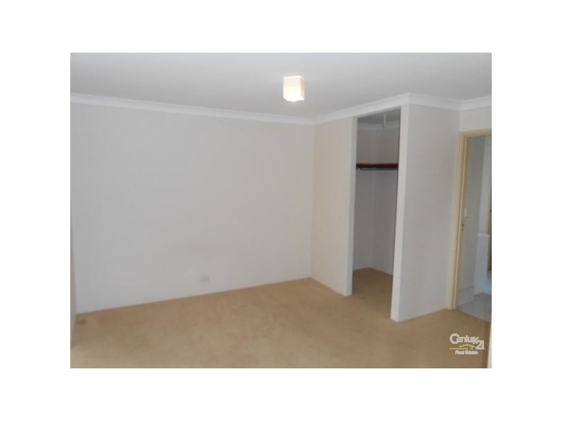 27 Meadow Place, Quinns Rocks WA 6030