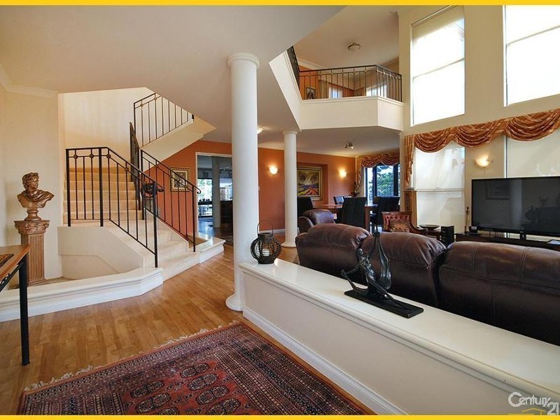 2 Kings Lynn Rise, Mindarie WA 6030