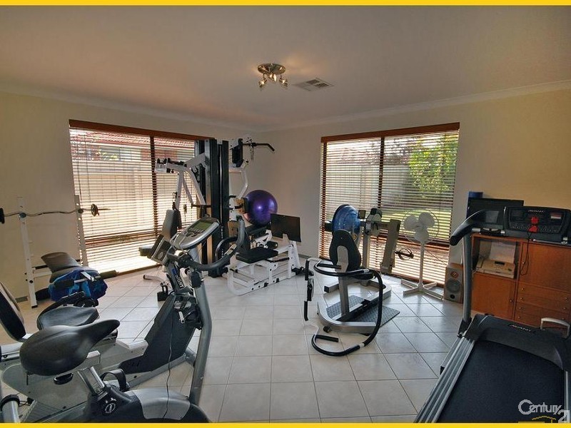 19 Rio Marina Way, Mindarie WA 6030