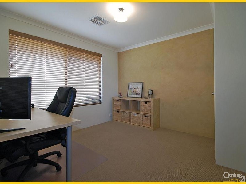 19 Rio Marina Way, Mindarie WA 6030