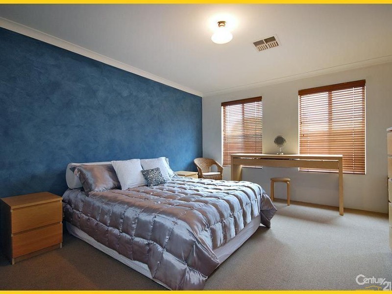 19 Rio Marina Way, Mindarie WA 6030