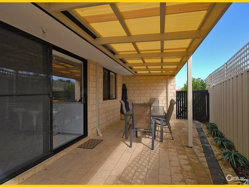 19 Rio Marina Way, Mindarie WA 6030