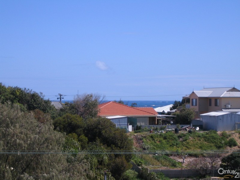 10 Burt Street, Quinns Rocks WA 6030