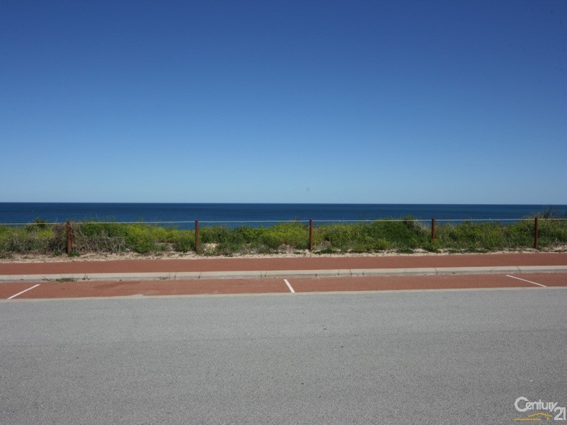 252 Ocean Drive, Quinns Rocks WA 6030