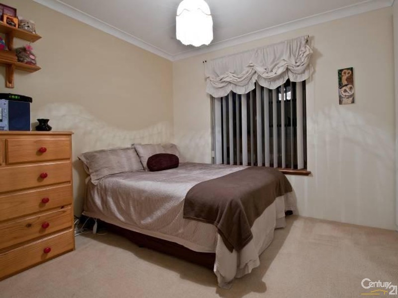 4 Mitra Court, Mullaloo WA 6027