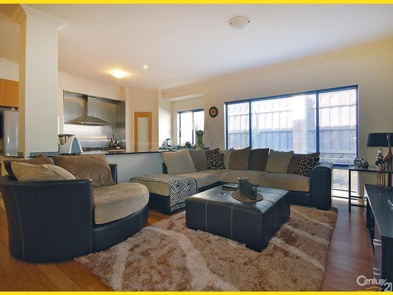 16 Sumba Turn, Mindarie WA 6030