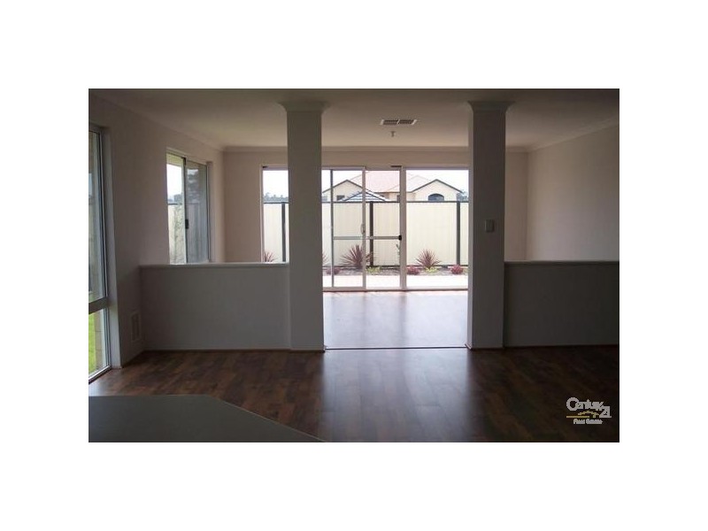 37 Tamarama Crescent, Clarkson WA 6030