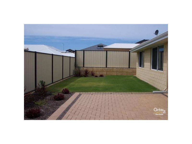 37 Tamarama Crescent, Clarkson WA 6030