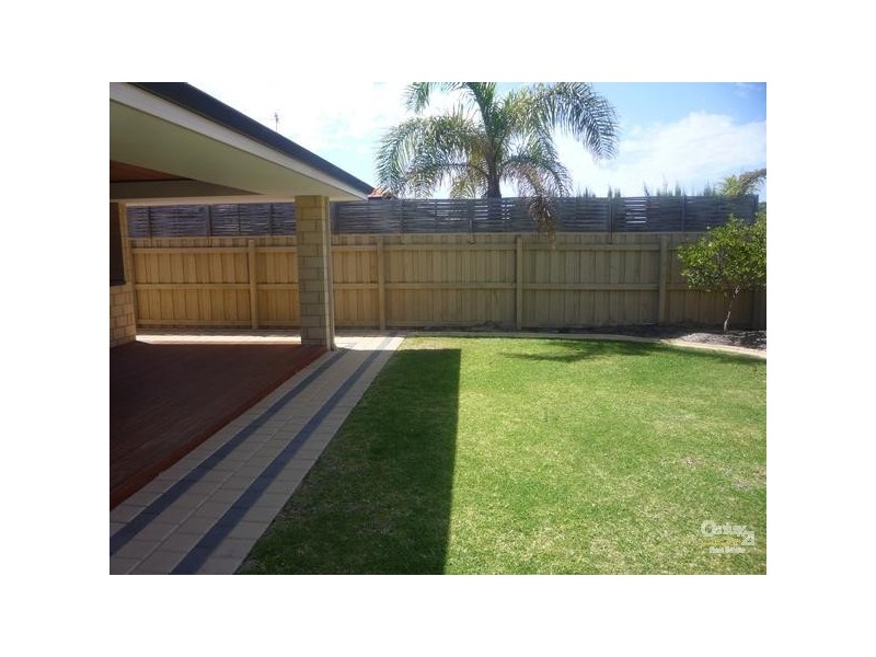 9 Accra Way, Quinns Rocks WA 6030