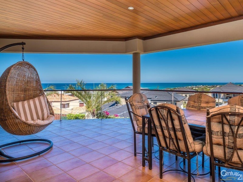 19 Baton Rouge Drive, Mindarie WA 6030