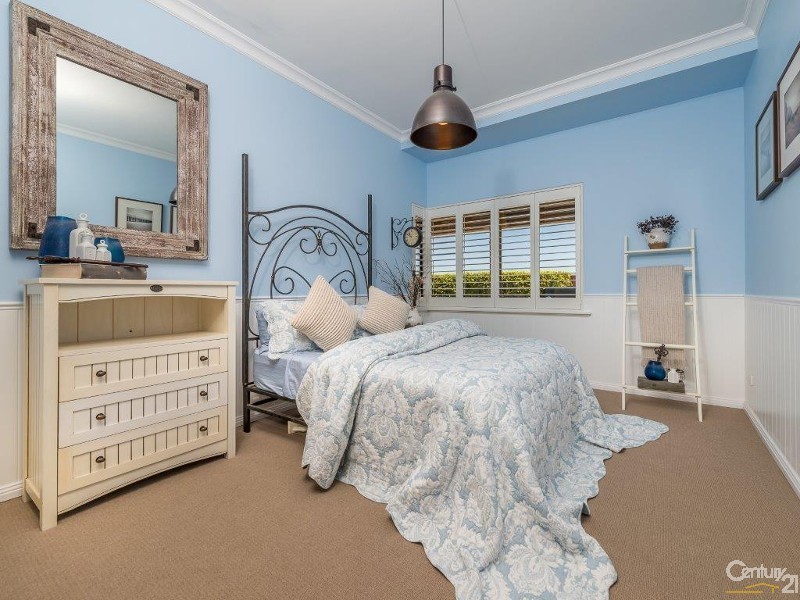 19 Baton Rouge Drive, Mindarie WA 6030