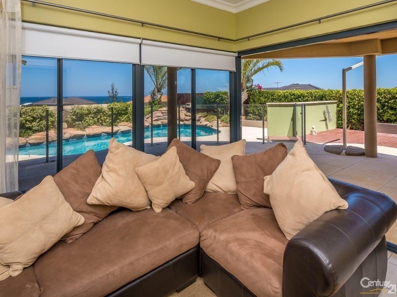19 Baton Rouge Drive, Mindarie WA 6030