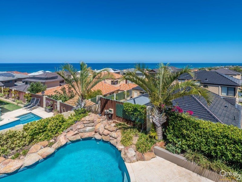 19 Baton Rouge Drive, Mindarie WA 6030