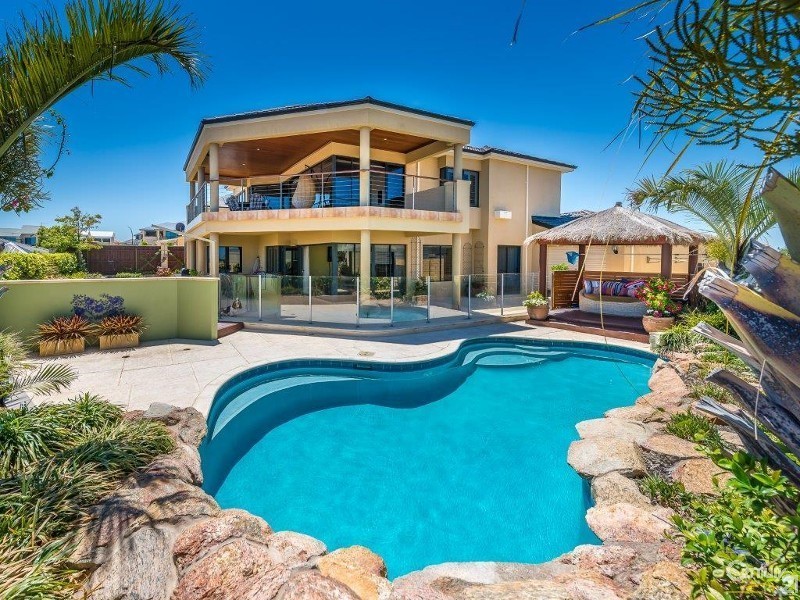 19 Baton Rouge Drive, Mindarie WA 6030