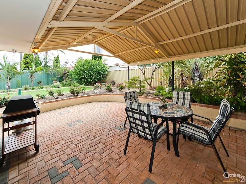 18 Wescap Rise, Merriwa WA 6030