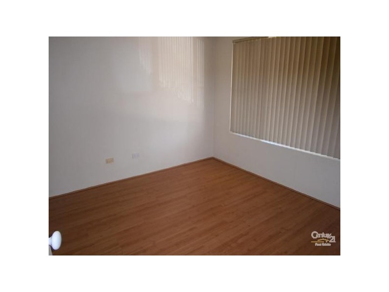 2/33 Savona Grove, Mindarie WA 6030