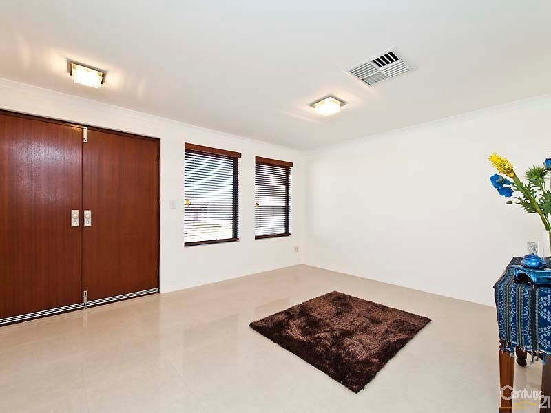 9 Kilmaine Road, Ridgewood WA 6030