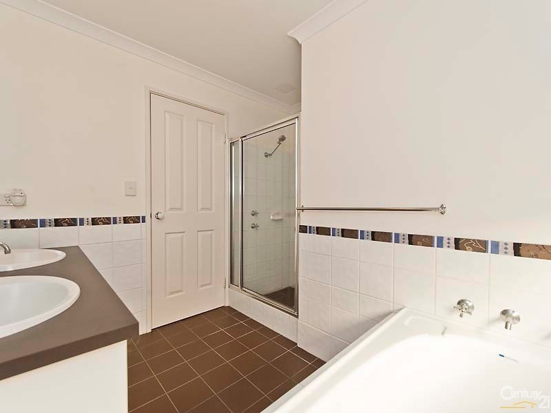 9 Kilmaine Road, Ridgewood WA 6030