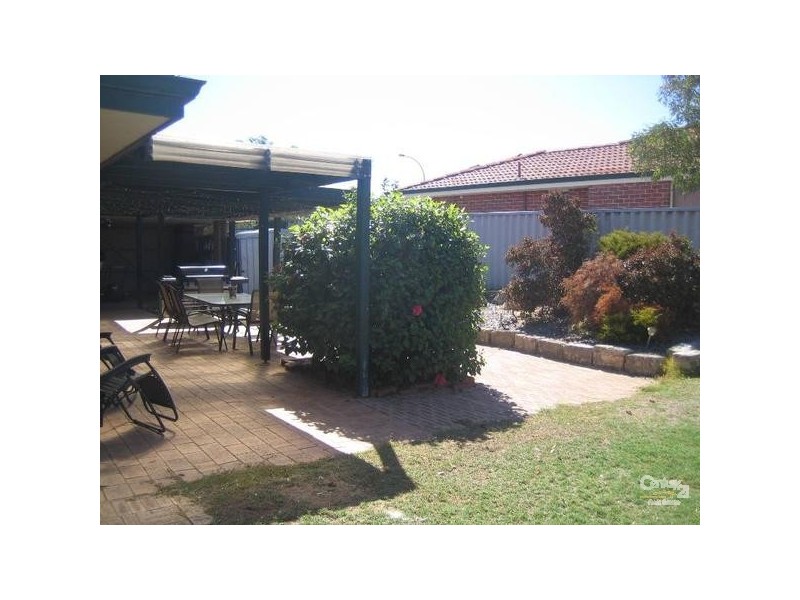 2 Doon Court, Kinross WA 6028