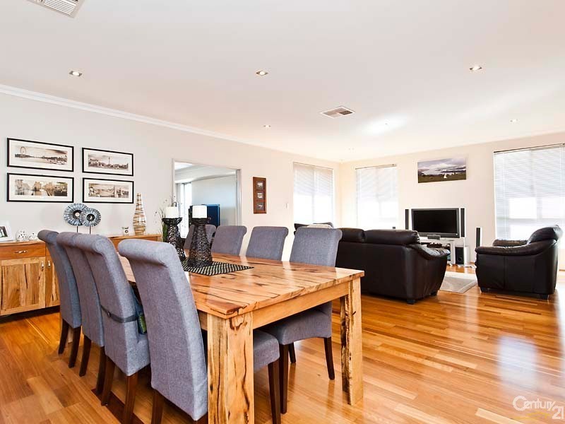 14 Sailboat Link, Jindalee WA 6036