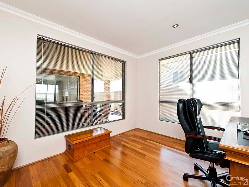 14 Sailboat Link, Jindalee WA 6036