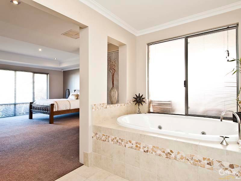 14 Sailboat Link, Jindalee WA 6036