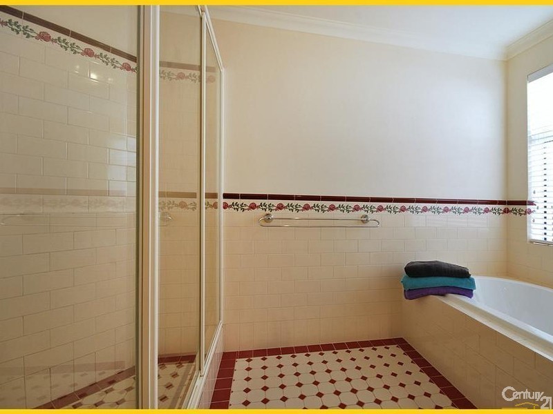 12 Manta Pass, Mindarie WA 6030