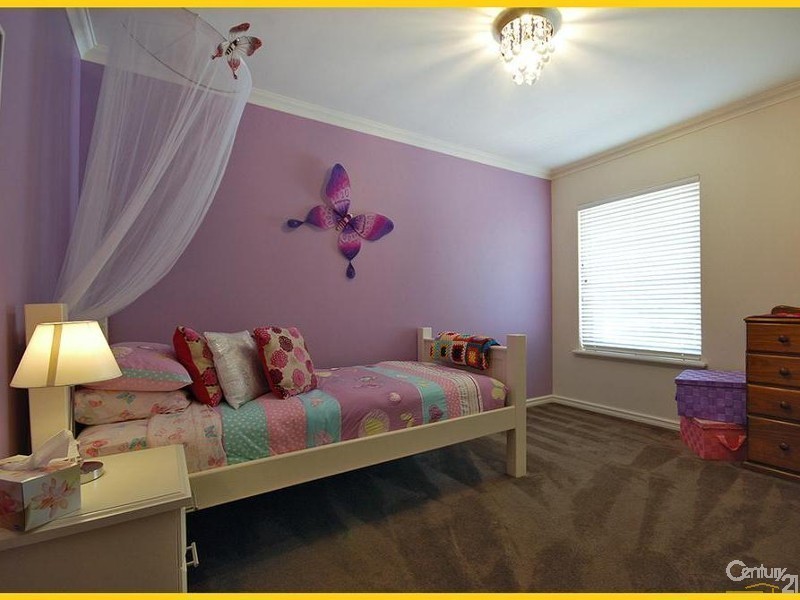 12 Manta Pass, Mindarie WA 6030