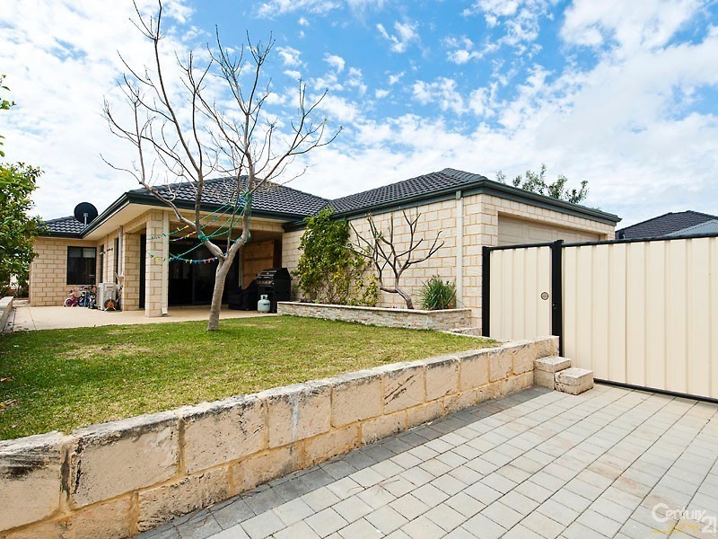 32 Arvada Street, Clarkson WA 6030