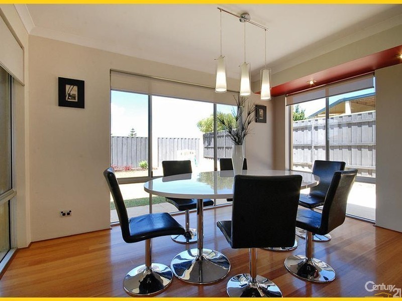 17 Bodrum Crescent, Mindarie WA 6030