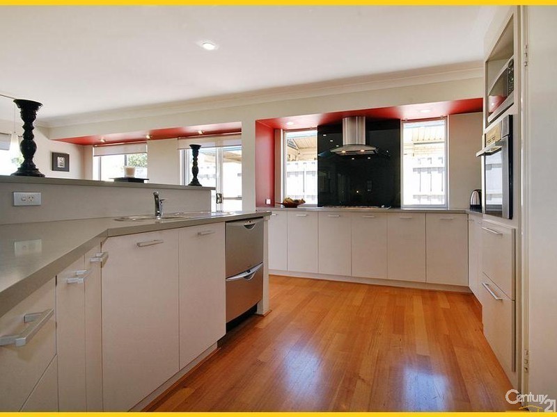 17 Bodrum Crescent, Mindarie WA 6030