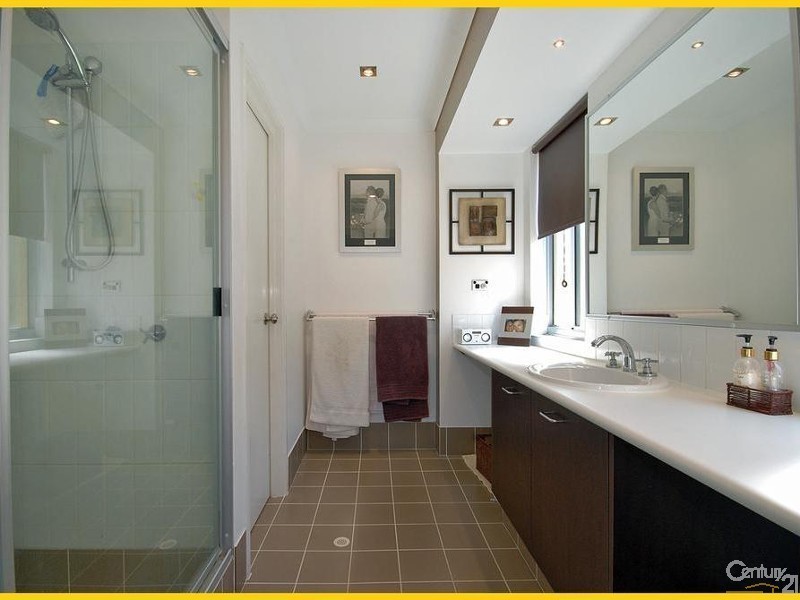 17 Bodrum Crescent, Mindarie WA 6030